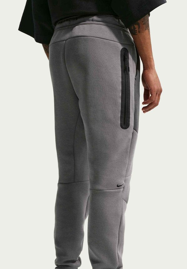 Nike Sportswear M NK TCH FLC JGGR
