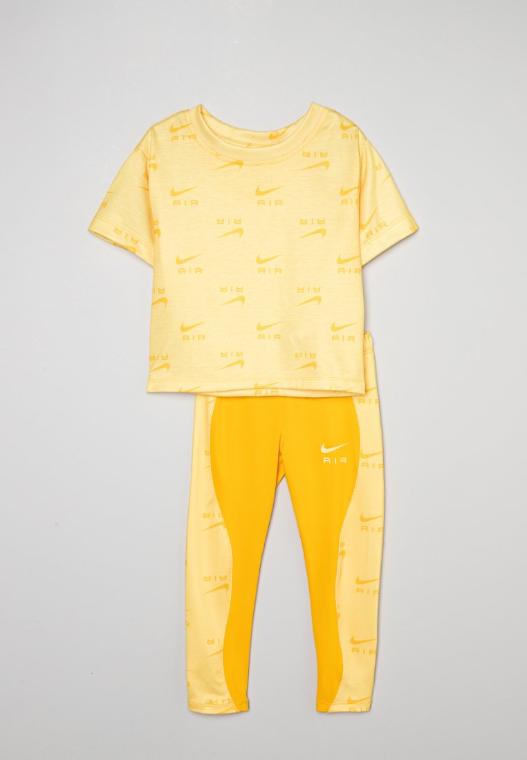Nike Sportswear SET