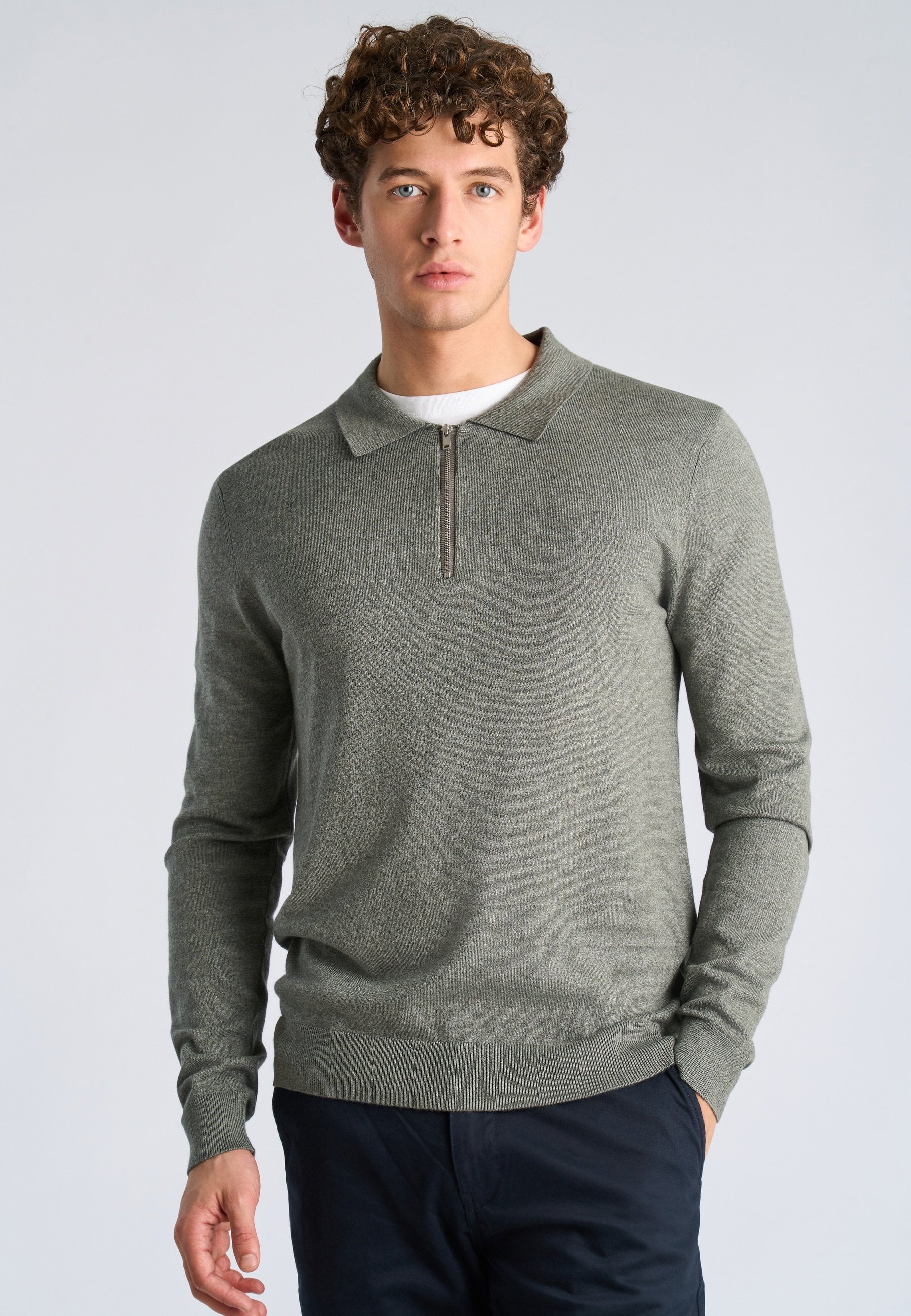 ECOVERO L/S ZIP POLO Media 3