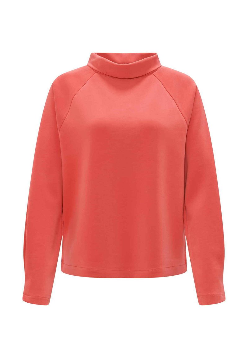 OPUS Sweatshirt Media 1