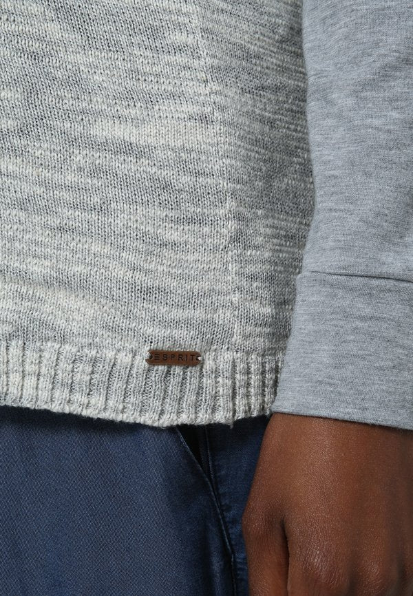 Esprit Maternity