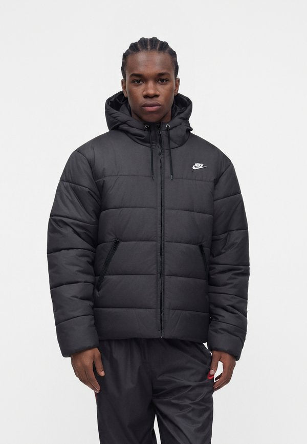 Nike Sportswear ACCESS FILLED PUFFER - Winter jacket - black/white