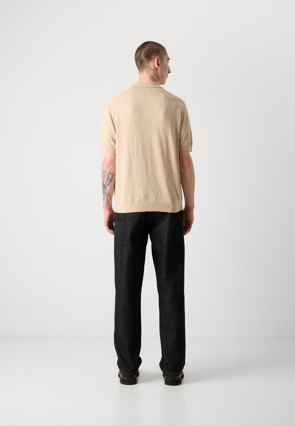 GANT
