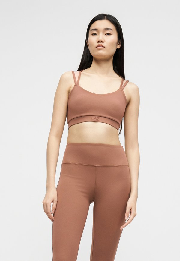 EA7 Emporio Armani