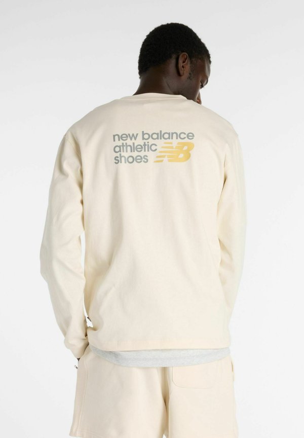 New Balance ATHLETICS PREMIUM BACK LOGO - Long sleeved top - permafrost