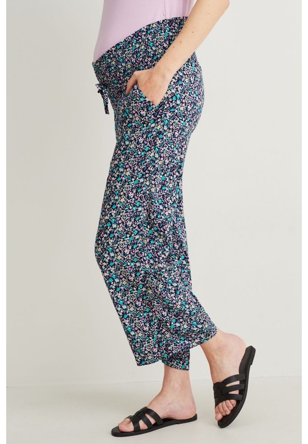 C&A MATERNITY