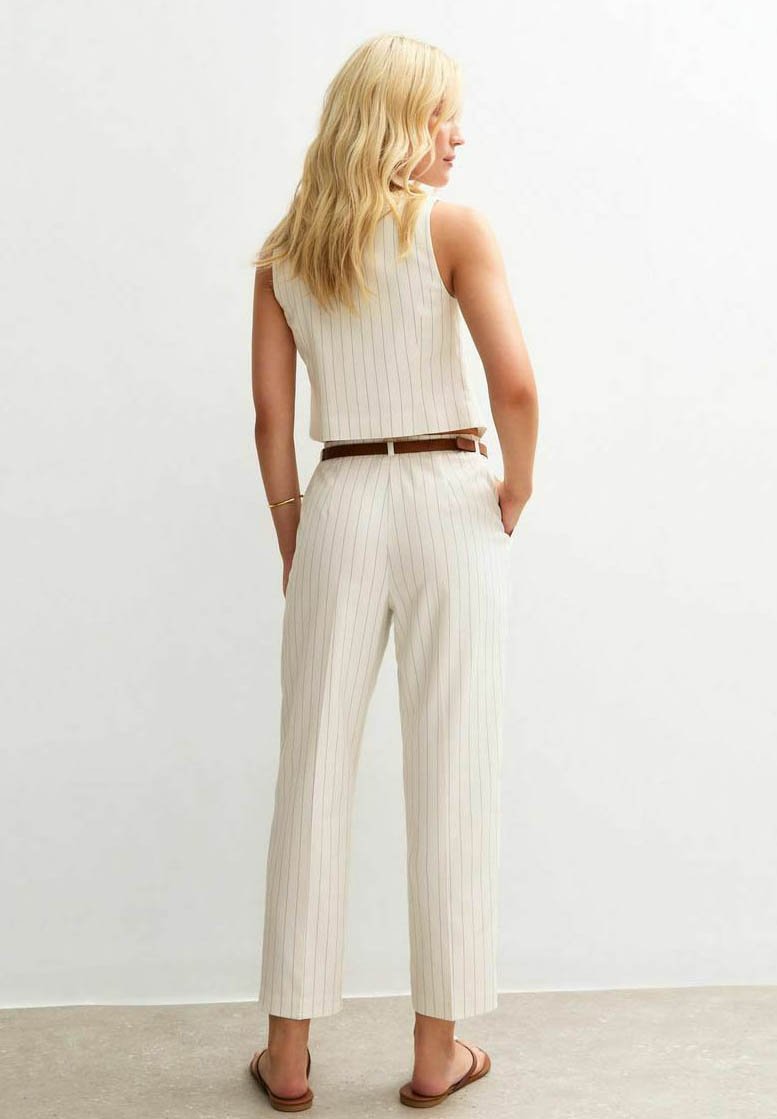 New Look PINSTRIPE BARREL LEG BELTED TAILORED