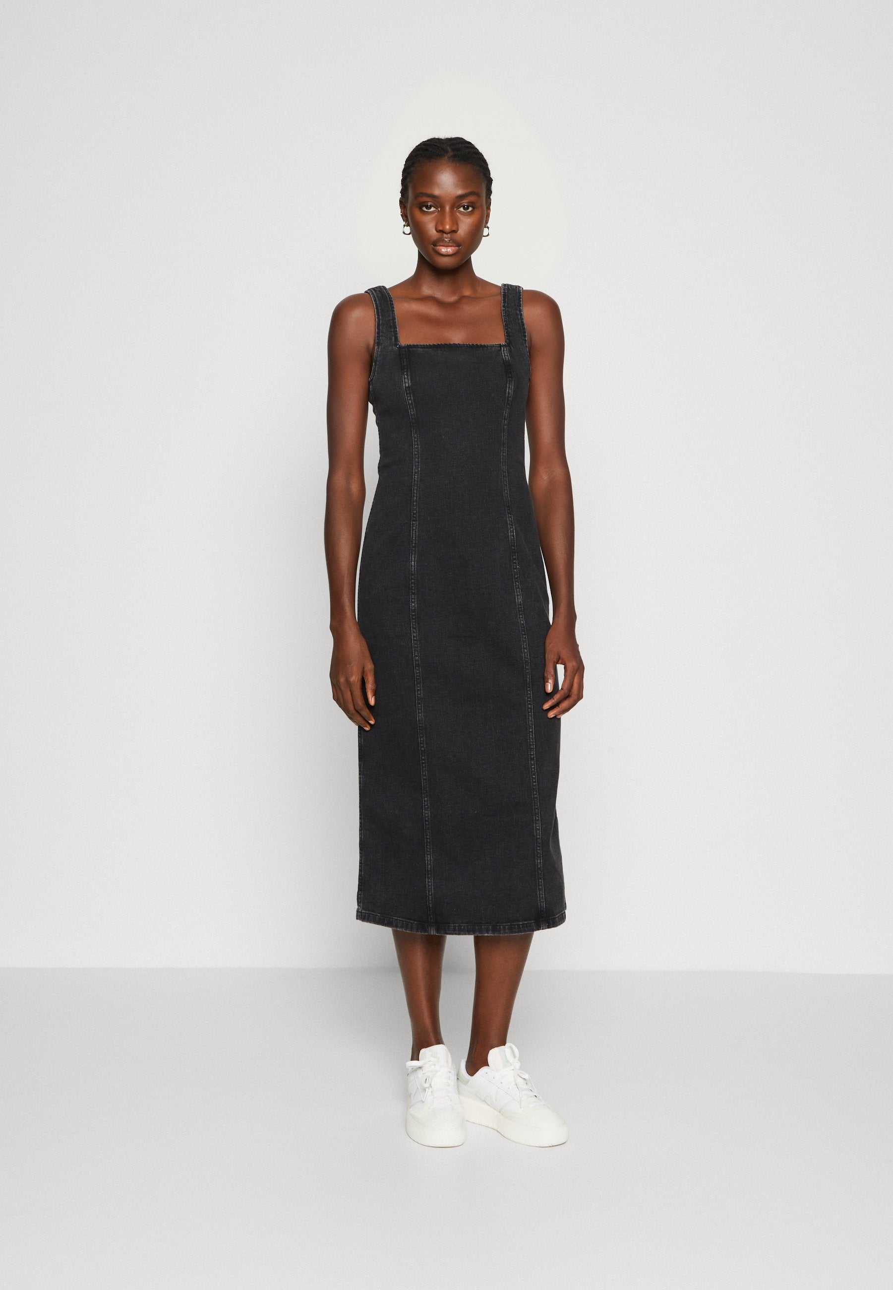 Abercrombie & Fitch MIDI DRESS