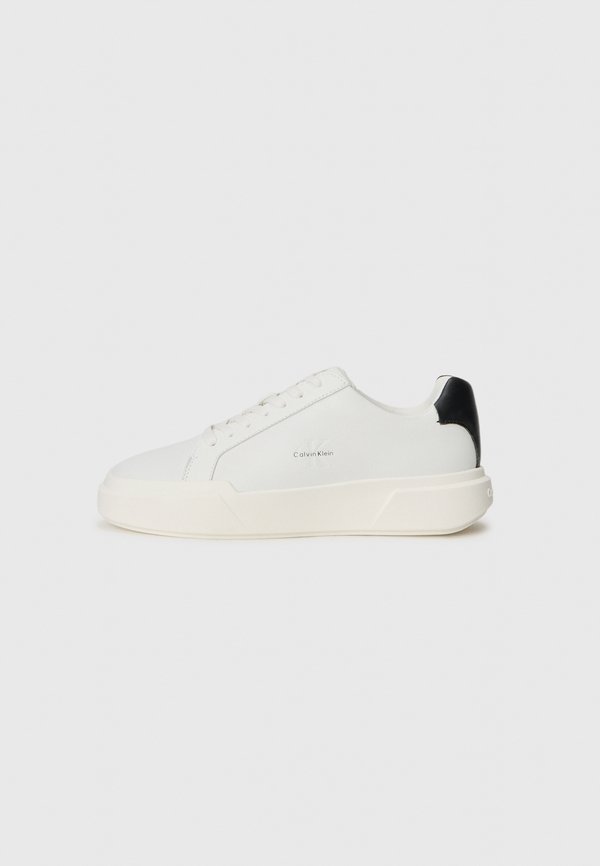 Calvin Klein Jeans CUPSOLE - Trainers - bright white/black