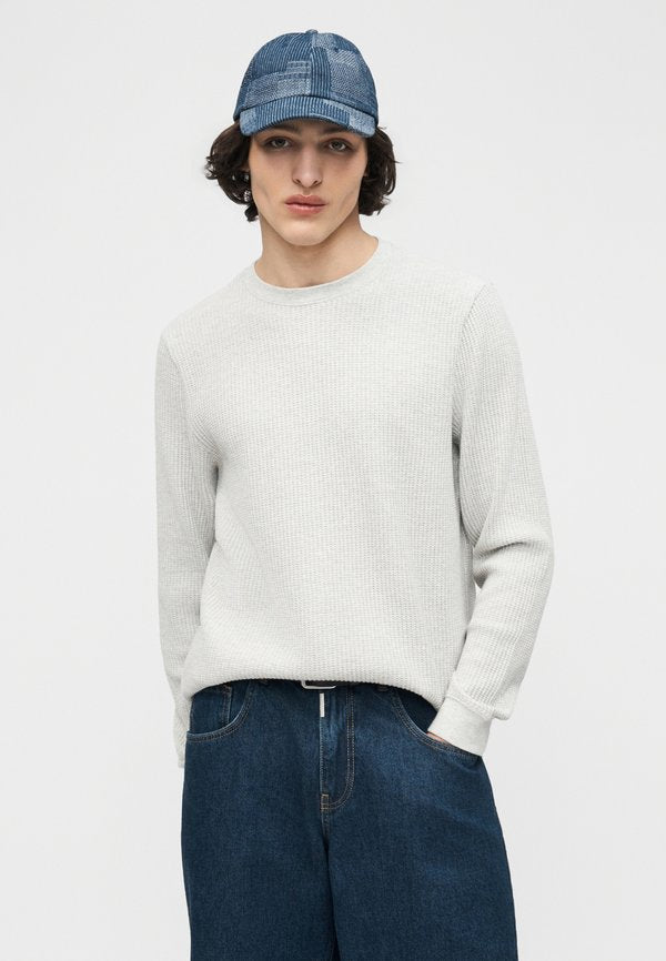 Abercrombie & Fitch CLASSIC TEE