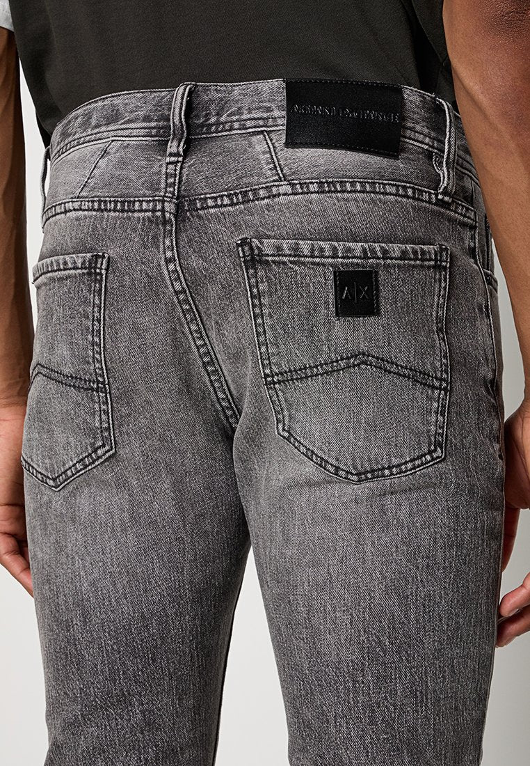 Armani Exchange Jeans Slim Fit Media 8