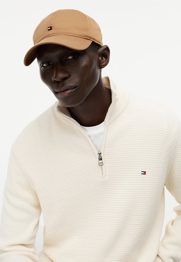 Tommy Hilfiger TH FLAG SOFT 6 PANEL CAP UNISEX - Cap - safari