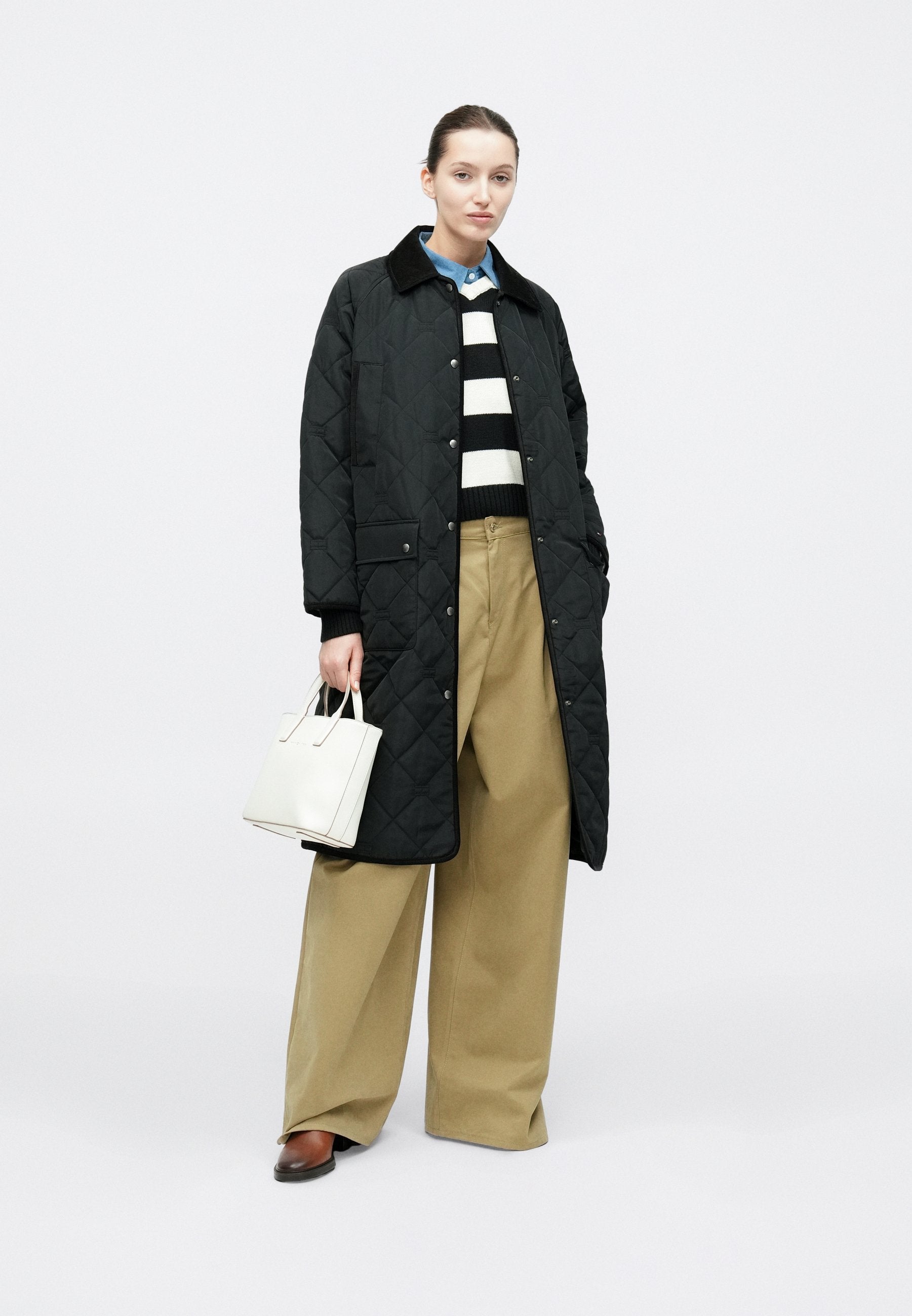 FLAG QUILTED PADDED OVERSIZED LONGLINE COAT Media 2
