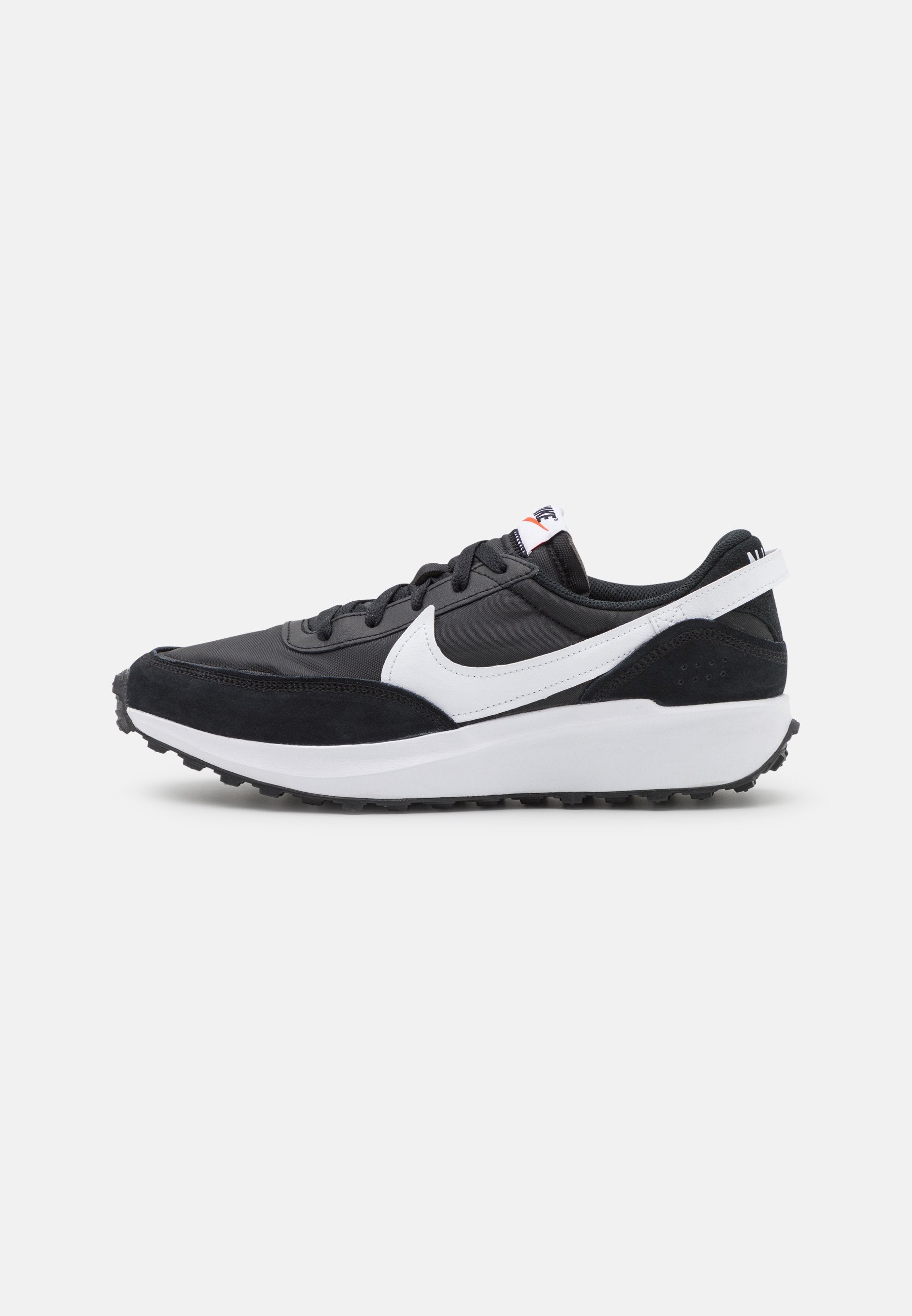Nike Sportswear DEBUT