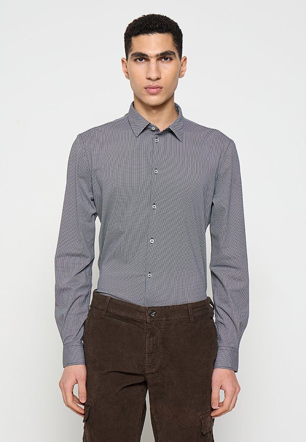 Gaudi SLIM FIT