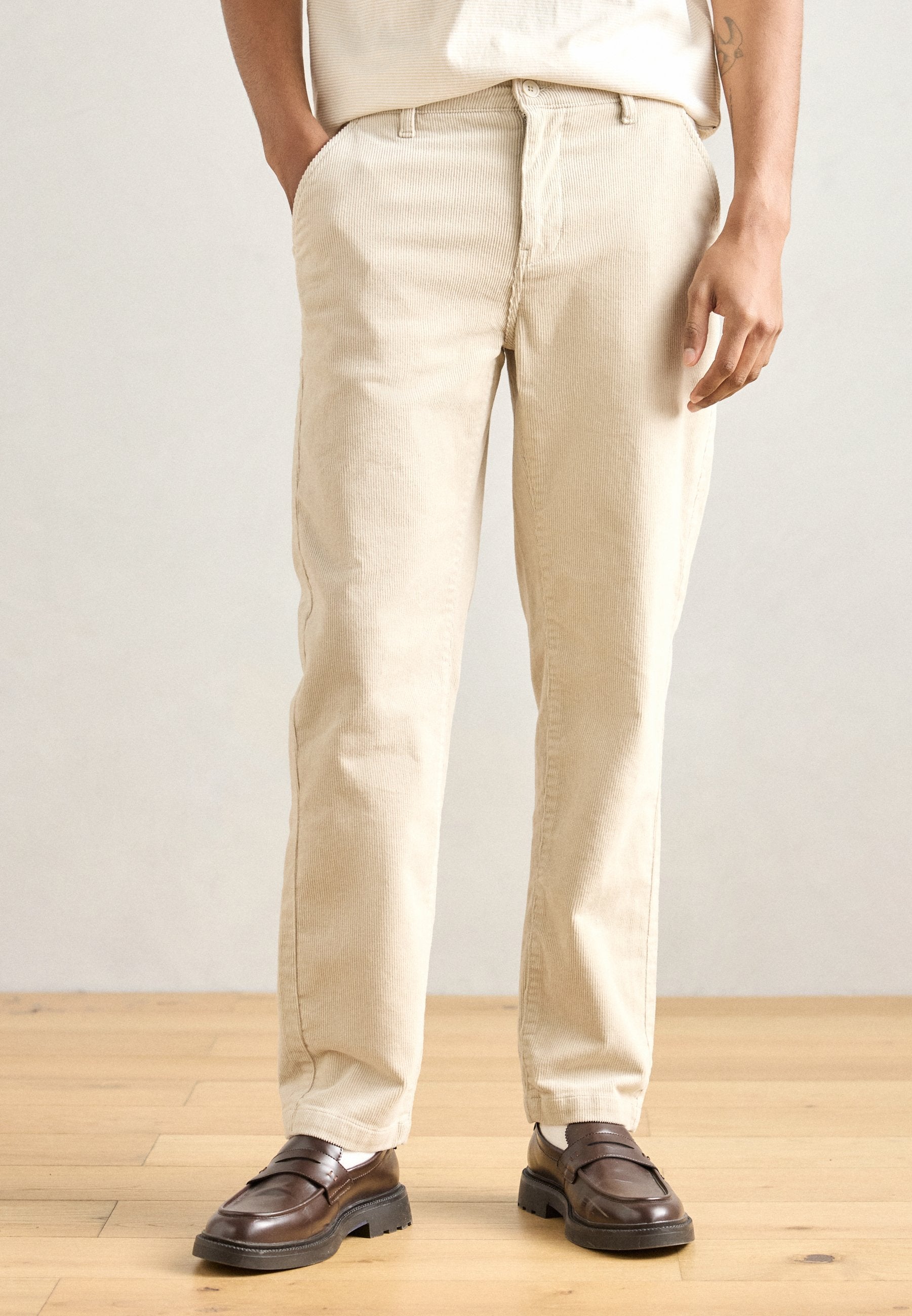 SUPERFLEX PANTS Media 3