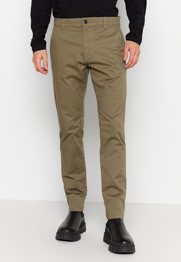 Selected SLIM FIT