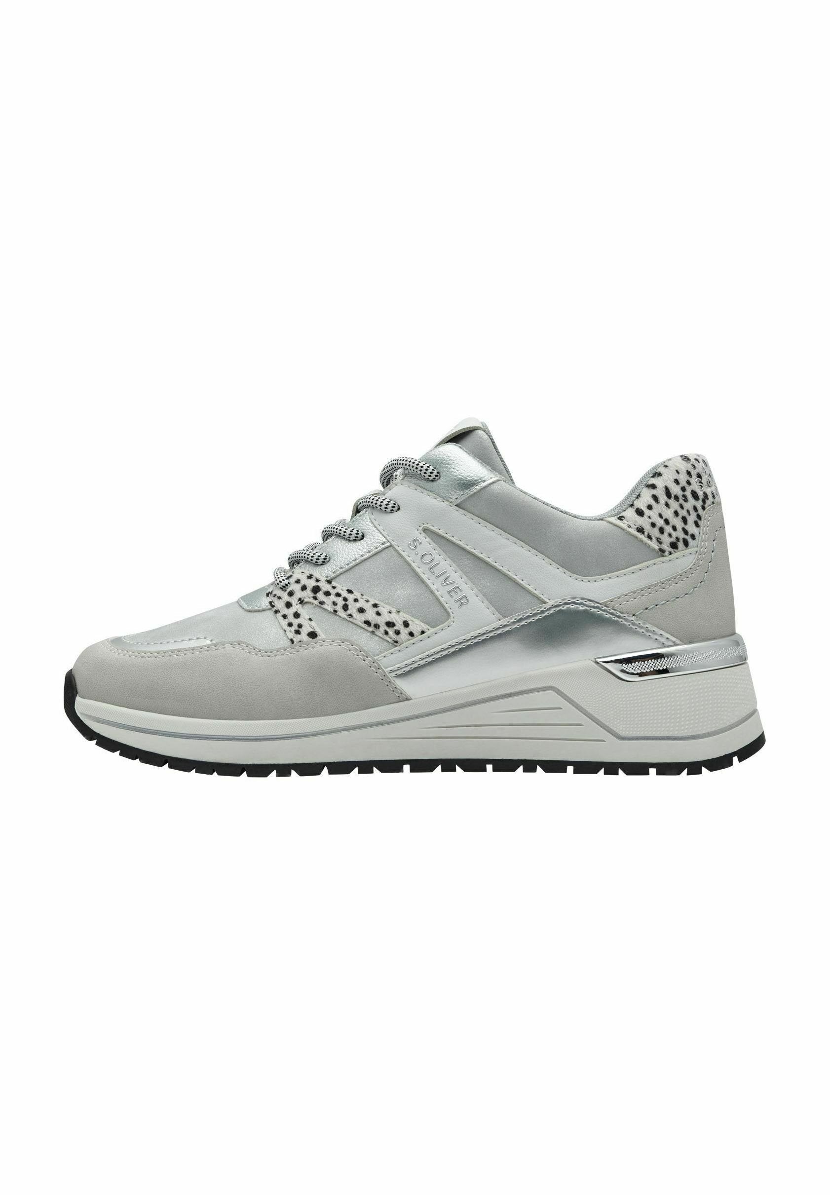 SNEAKER Media 1