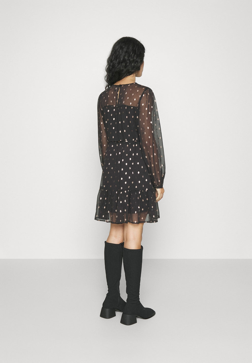 ONLIVY DRESS Media 4
