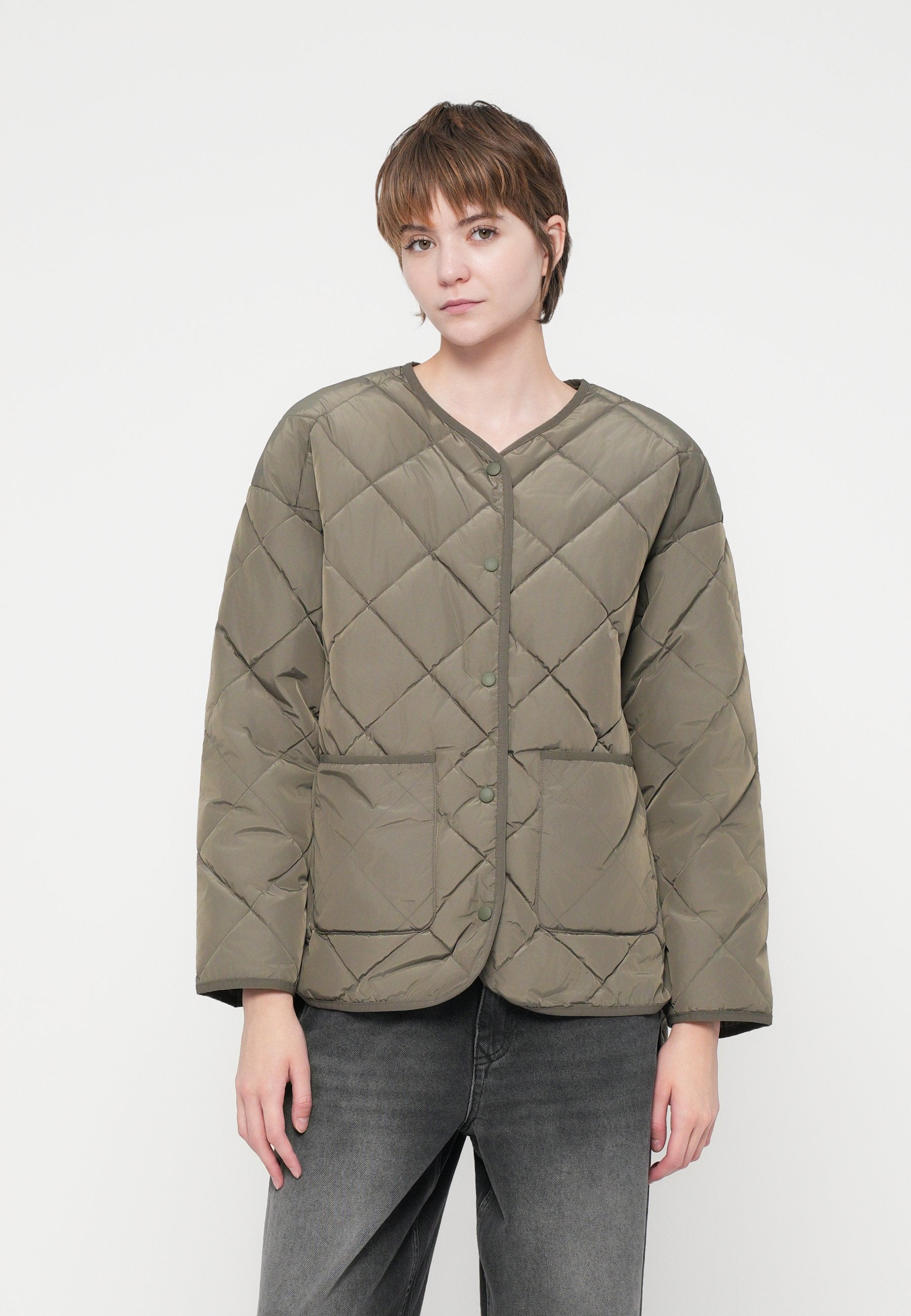 Quilted ONLALTHEA Quilted Media 3