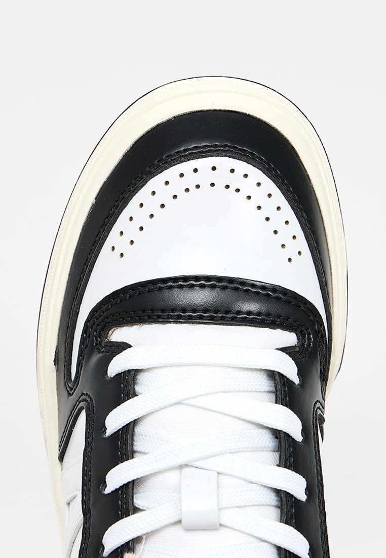 Armani Exchange Sneaker low Media 4