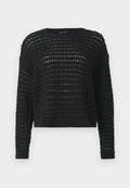 Schwarzer Strickpullover mit offenem Maschenmuster, langen Ärmeln und geripptem Ausschnitt. Mit einer verkürzten Länge und texturierten Details im gesamten Design.