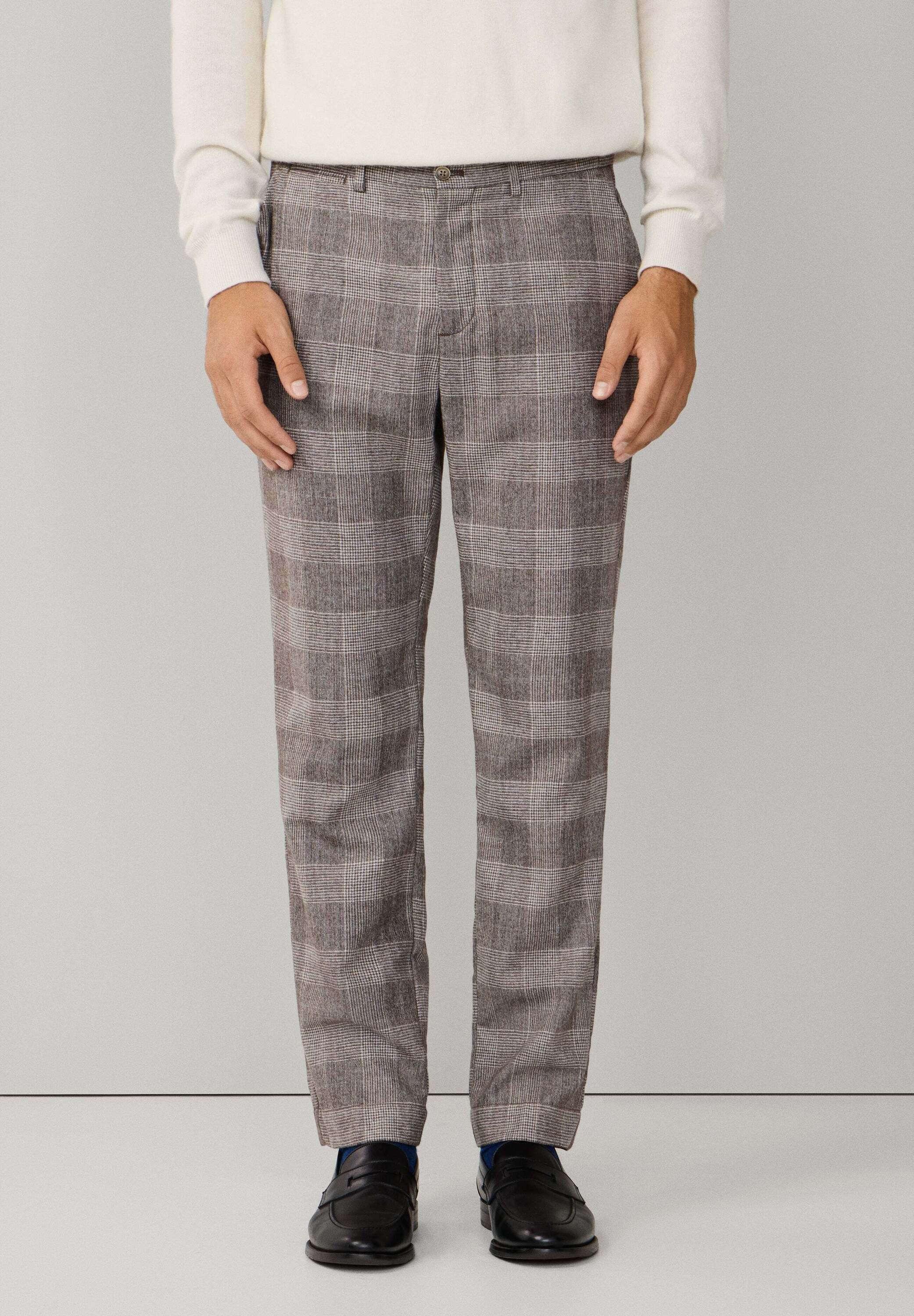 Hackett London POW
