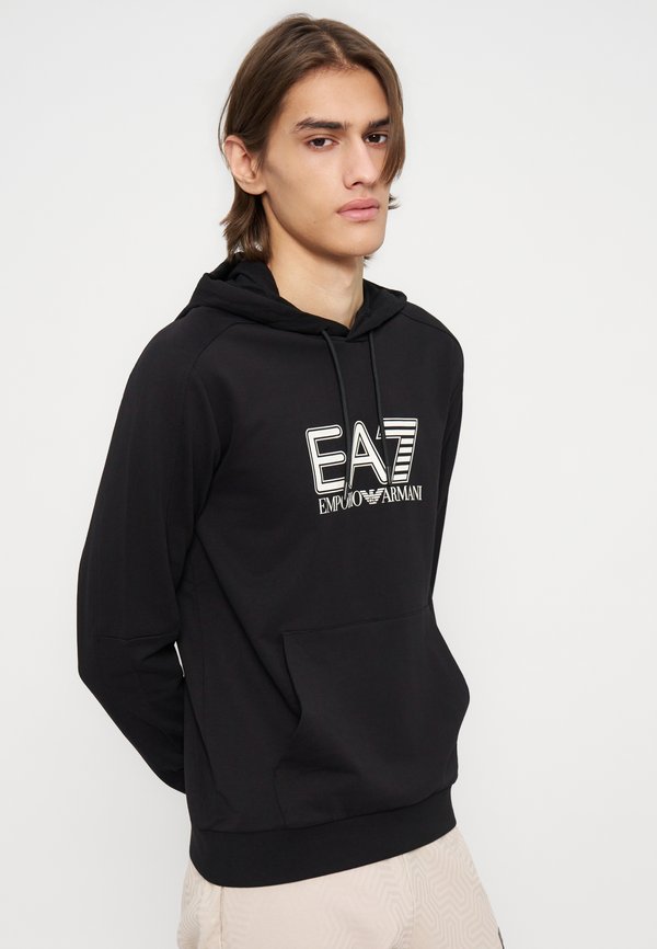 EA7 Emporio Armani