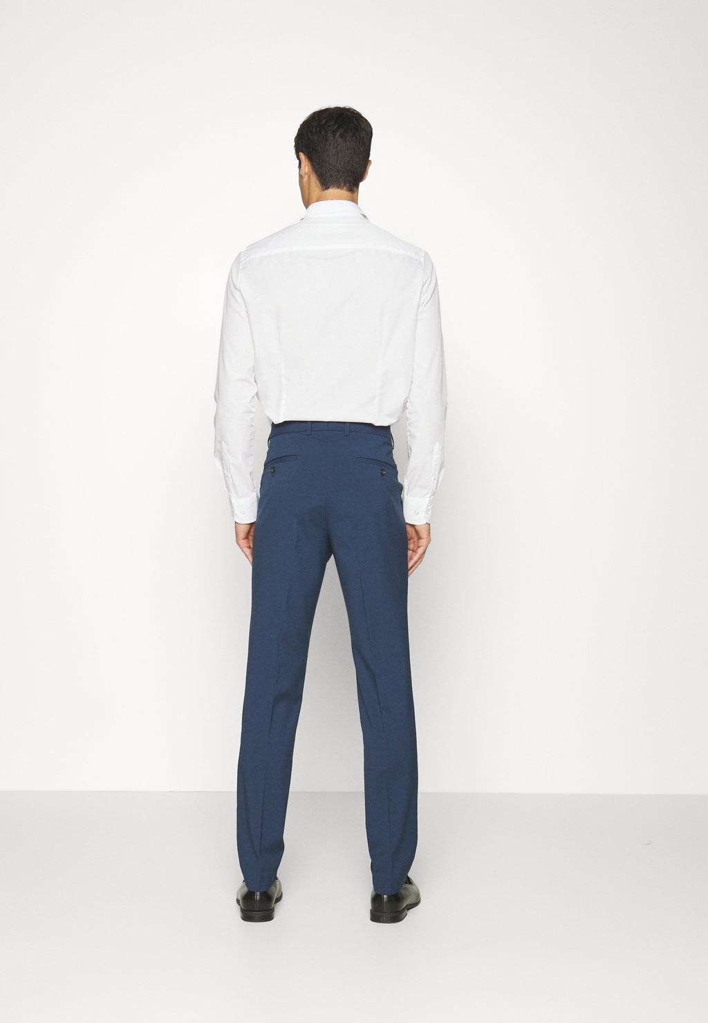 PLAIN MENS SUIT SET Media 9