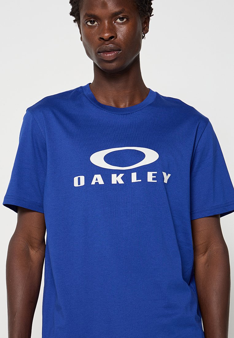 Oakley BARK