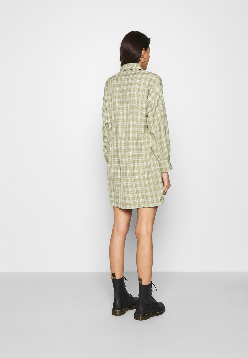 Missguided OVERSIZED DIP BACK SHIRT DRESS CHECK