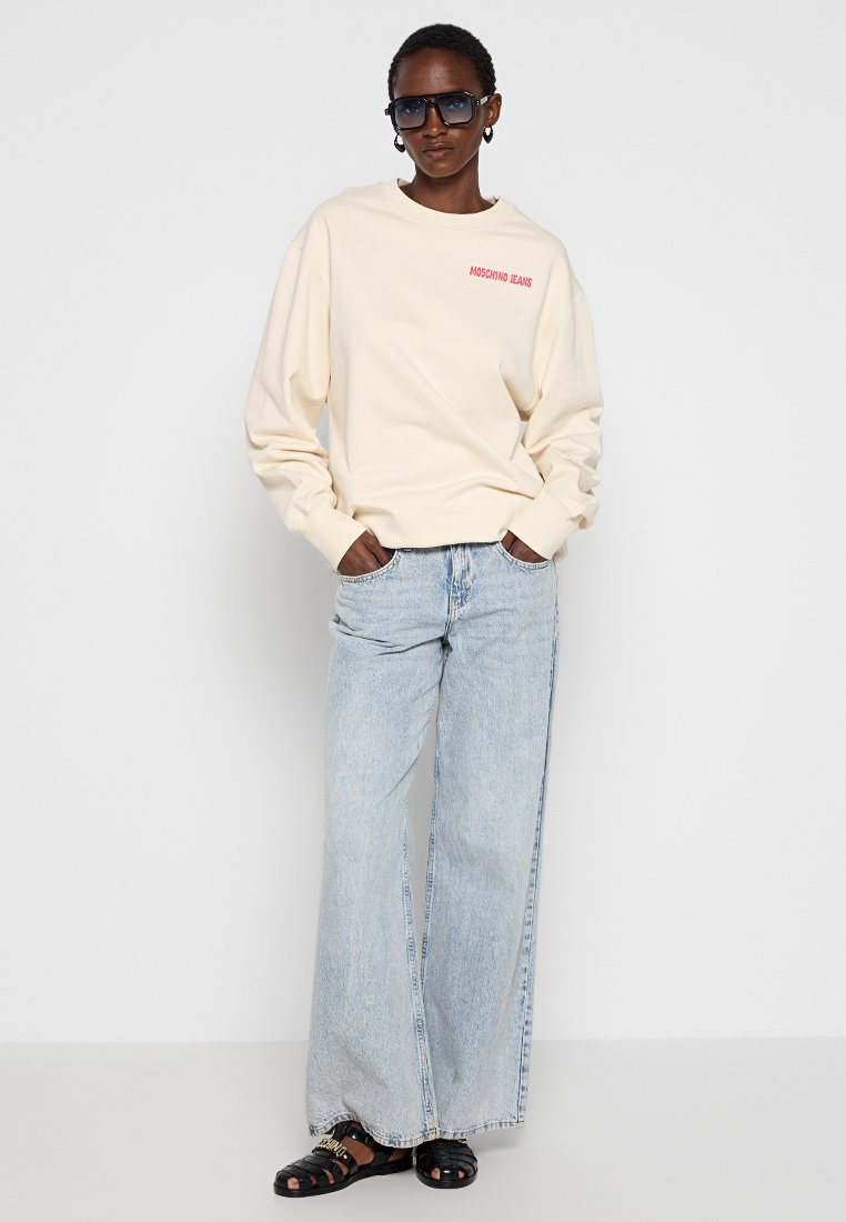 MOSCHINO JEANS