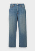 Blaue gerade geschnittene Denim-Jeans mit verwaschenem Look, fünf Taschen-Design und Knopfverschluss an der Taille.