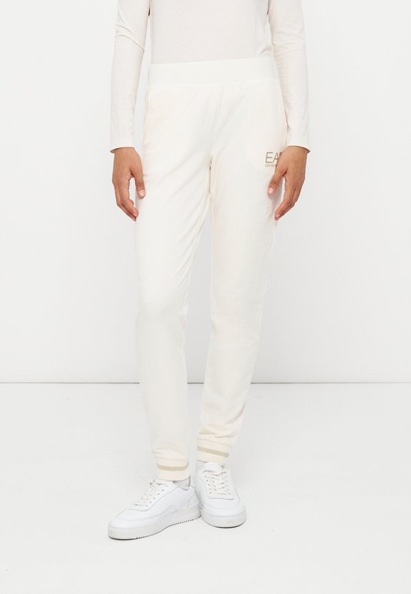 EA7 Emporio Armani