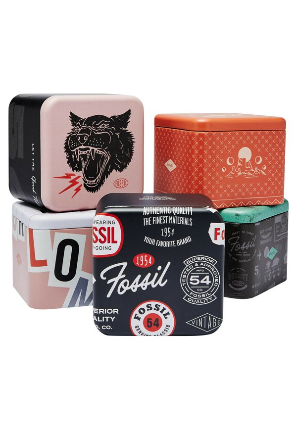 Fossil TRADITIONAL