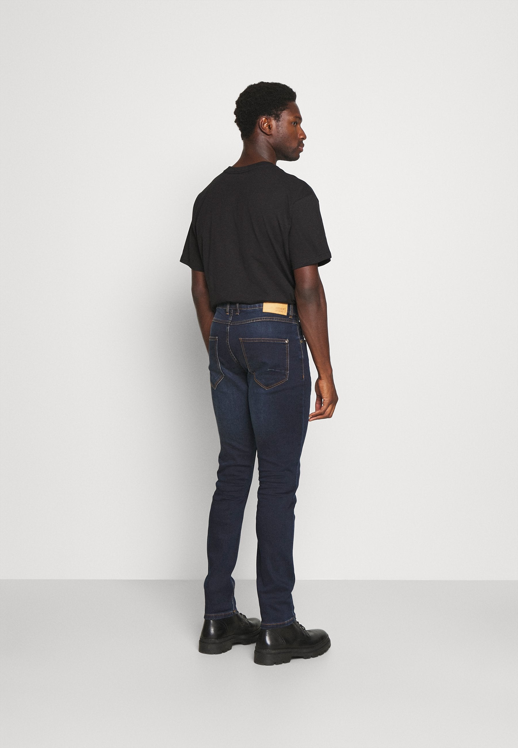 SDTULIO SLIM FIT DENIM Media 4