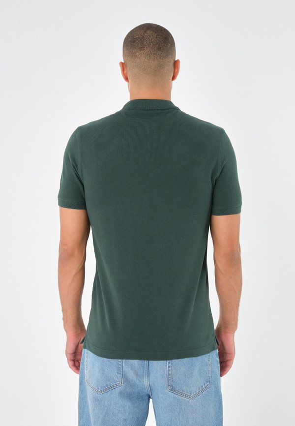 Pier One by Zalando