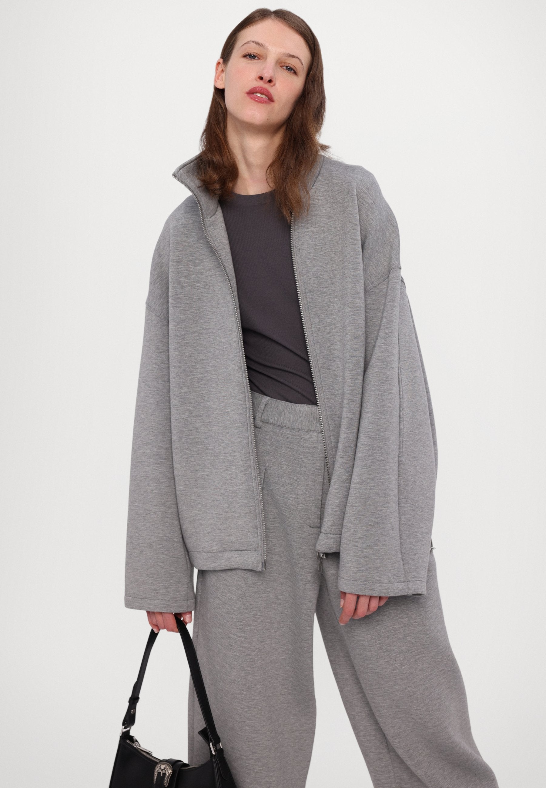 REMAIN SOFT COCOON PANTS