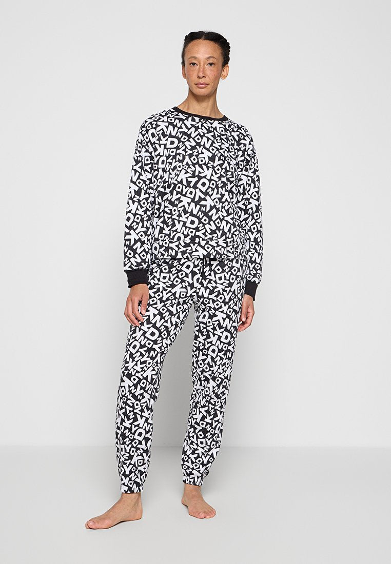 DKNY Loungewear Nachtwäsche Set Media 1