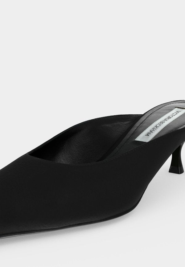 Victoria Beckham MULE
