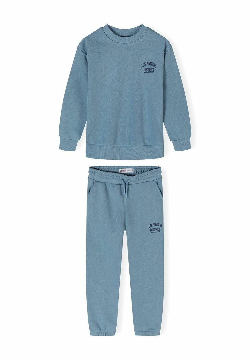 CREW NECK AND JOGGERS SET  Media 1