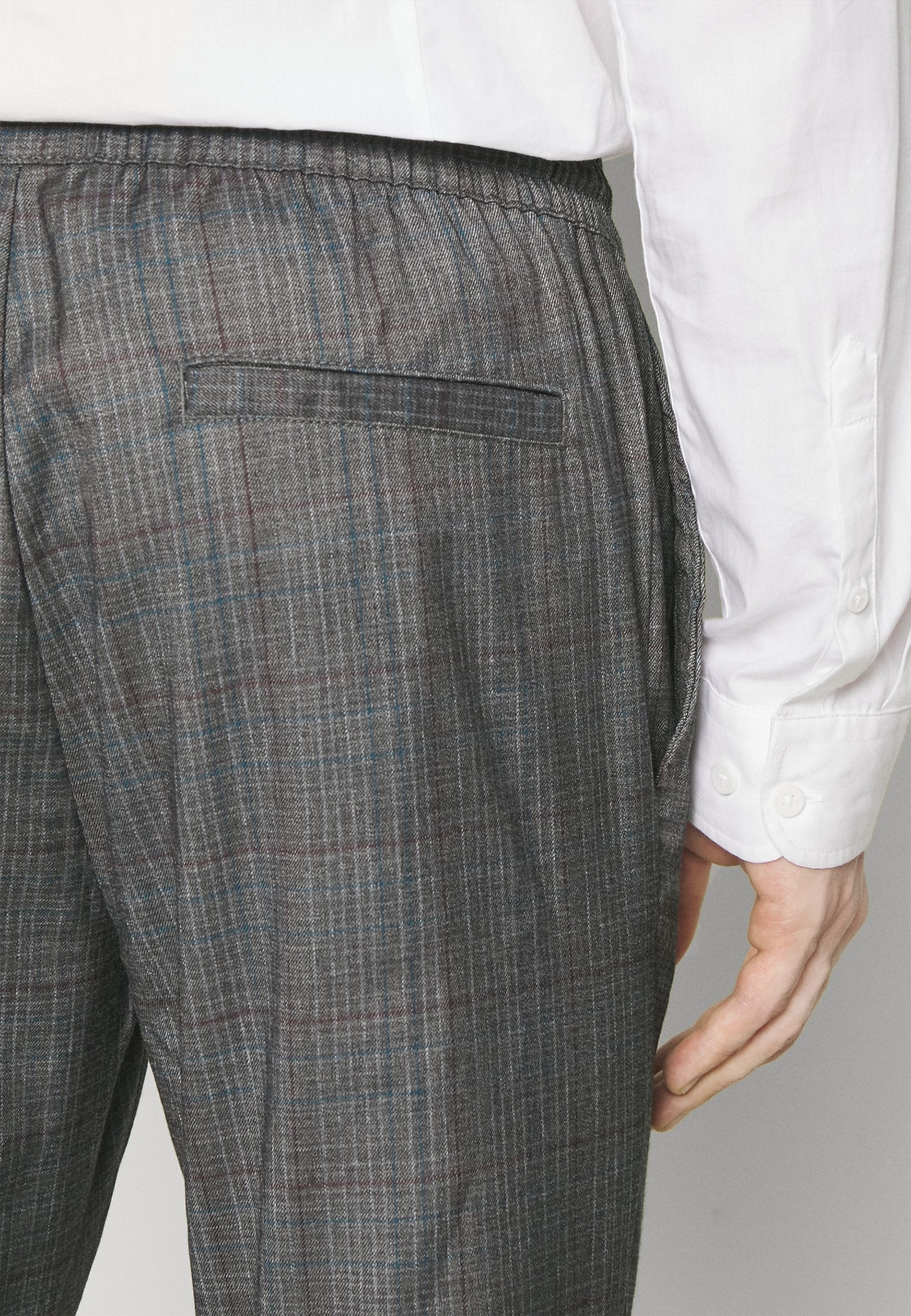 ONSLINUS TAP PANT Media 5