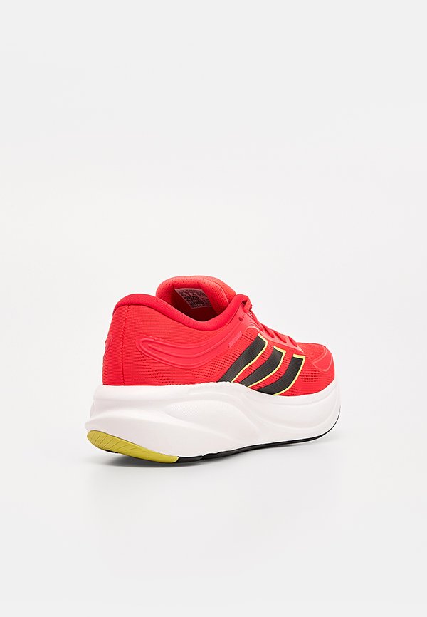 adidas Performance RESPONSE 2