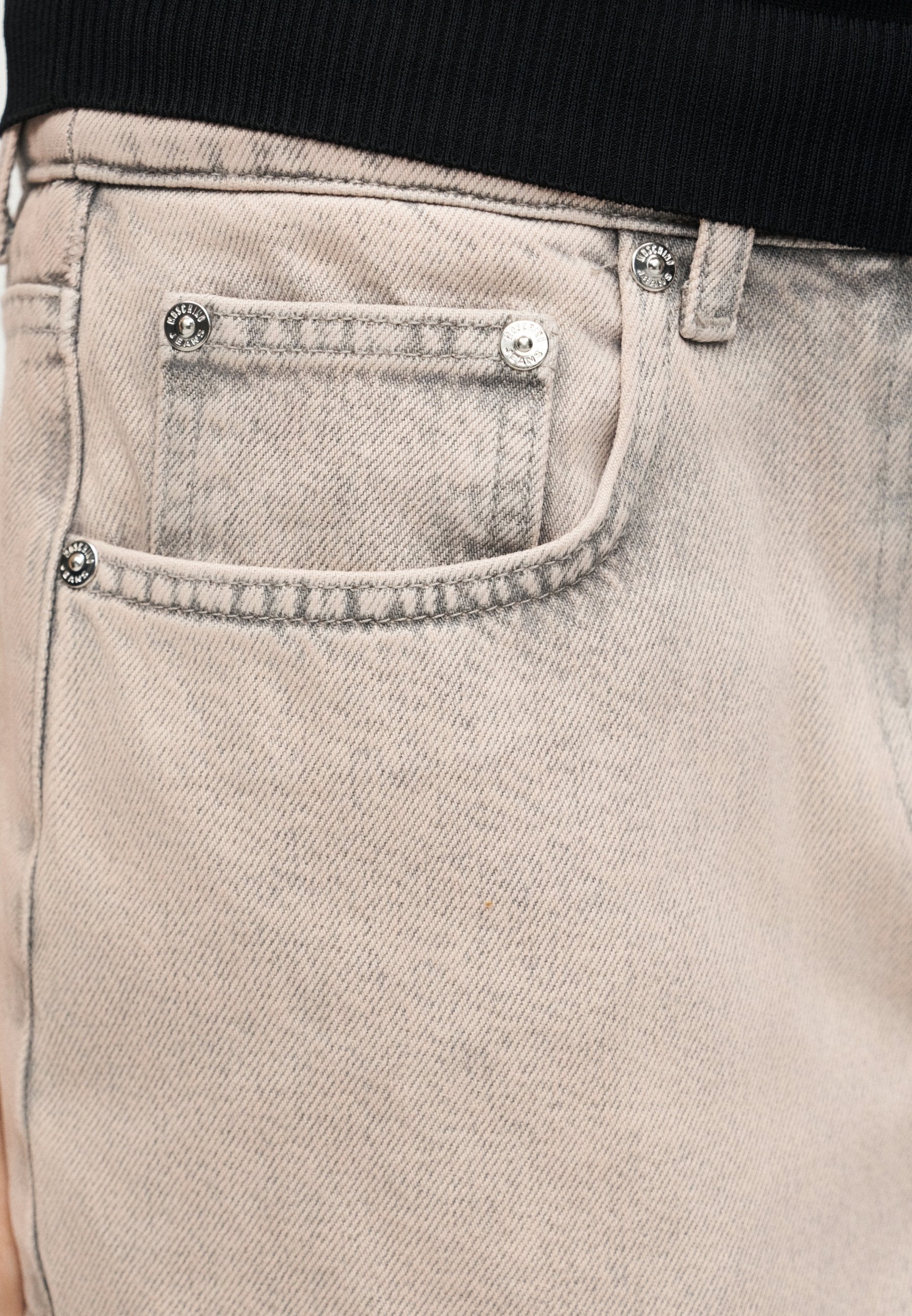 MOSCHINO JEANS