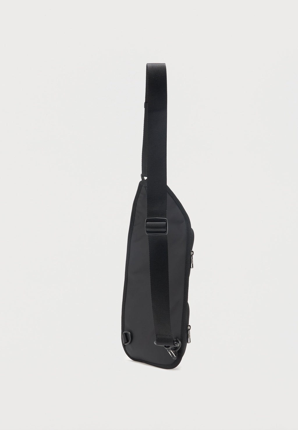 Tommy Hilfiger REPREVE SLINGPACK