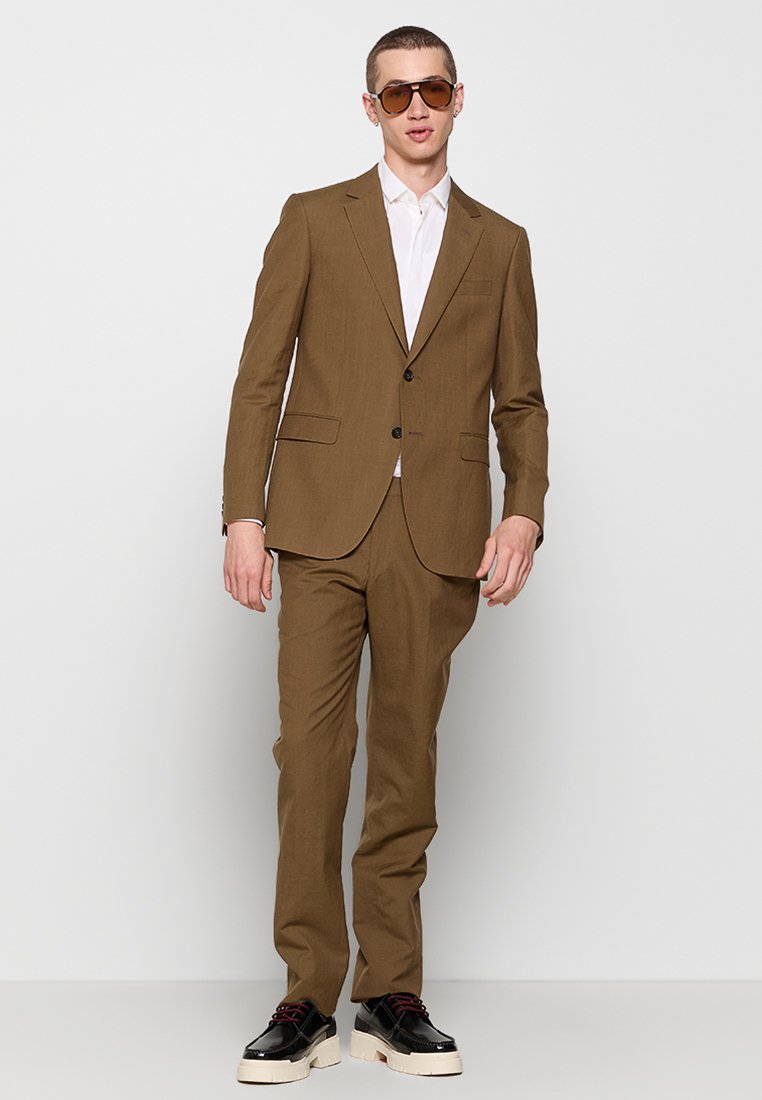 LANVIN