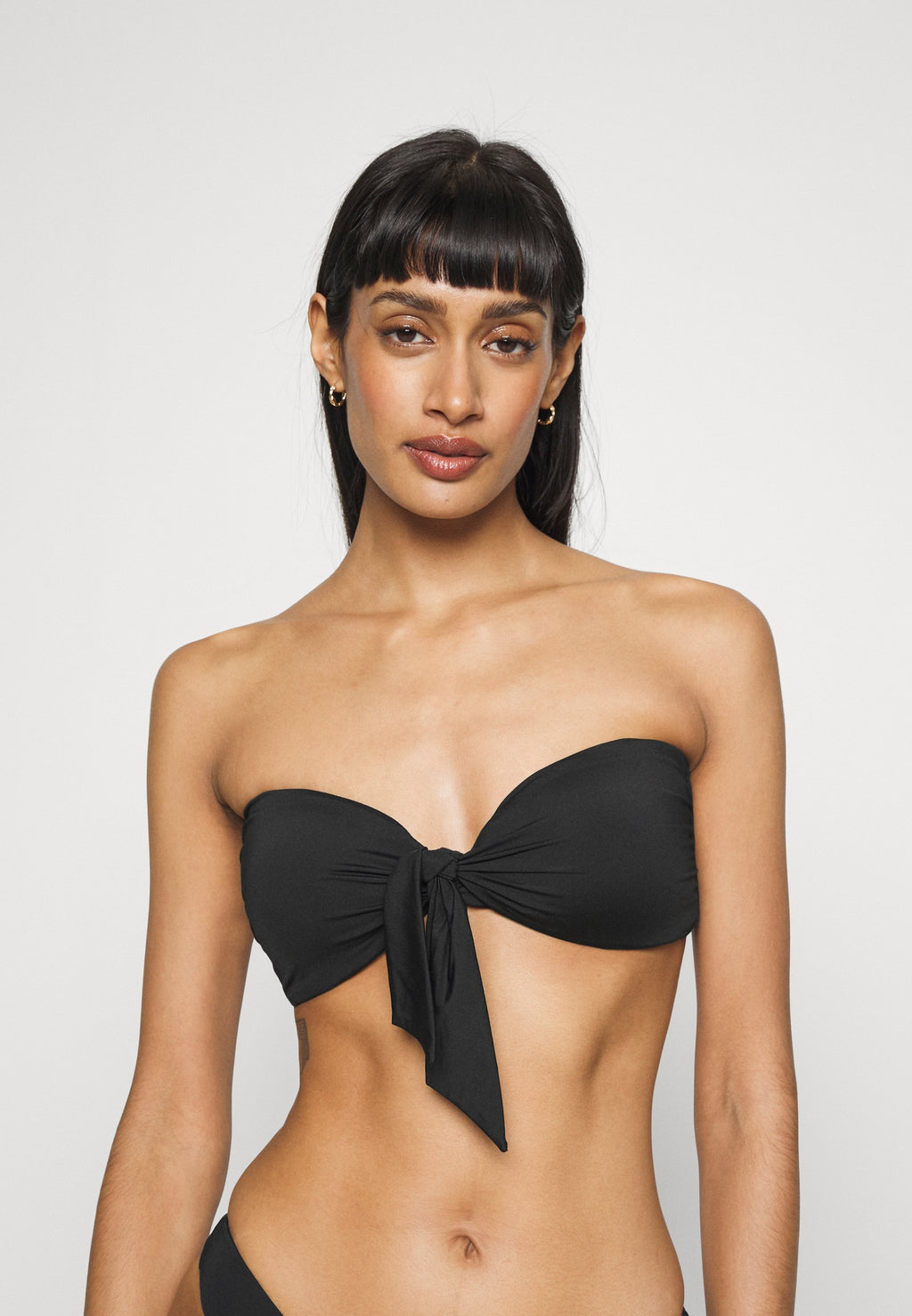  COLLECTIVE TWIST TIE FRONT BANDEAU Media 3