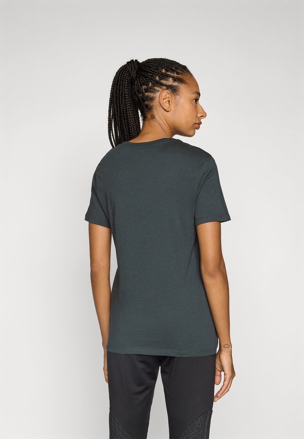 Nike Performance CHELSEA FC CREST TEE