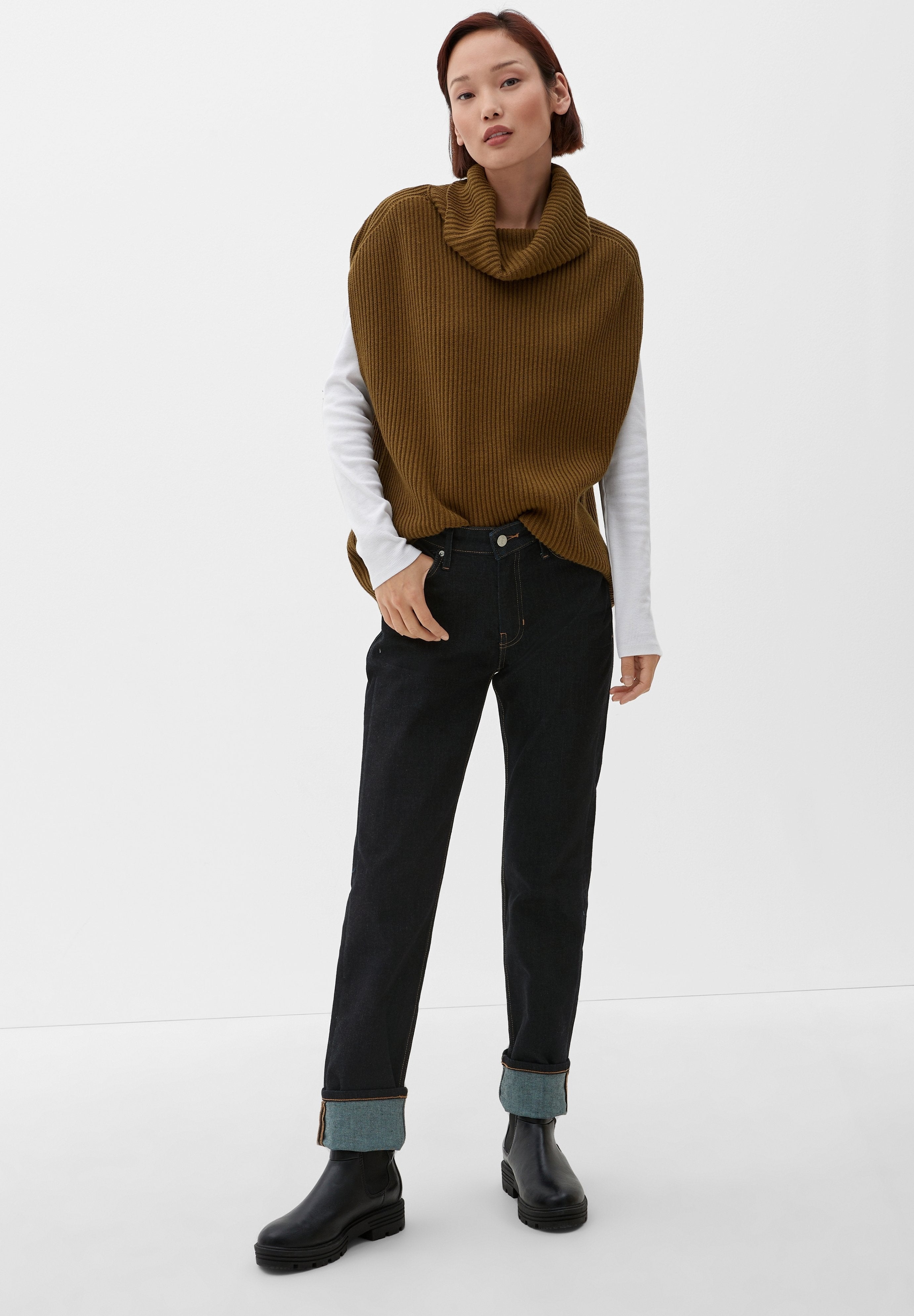 s.Oliver Jeans Straight Leg Media 2