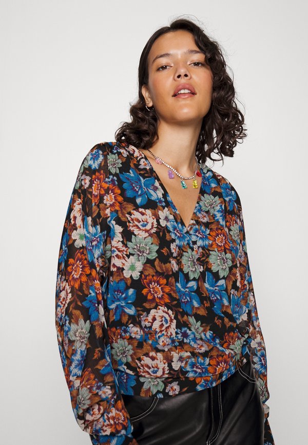 VILA VIFANNA  WRAP TOP
